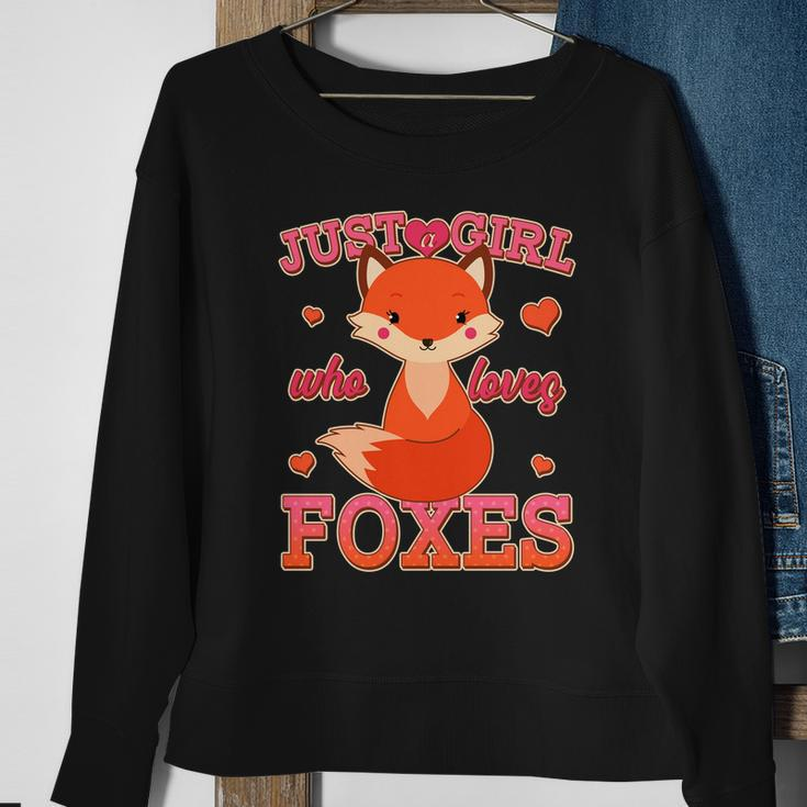 Cute Just A Girl Who Loves Foxes V2 Sweatshirt Gifts for Old Women