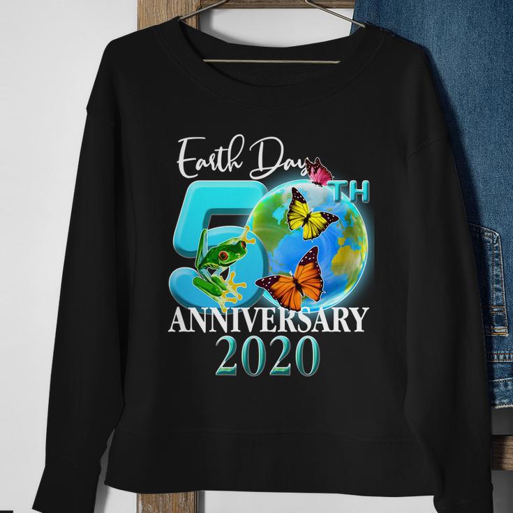 Earth Day 50Th Anniversary 2020 Tshirt Sweatshirt Gifts for Old Women