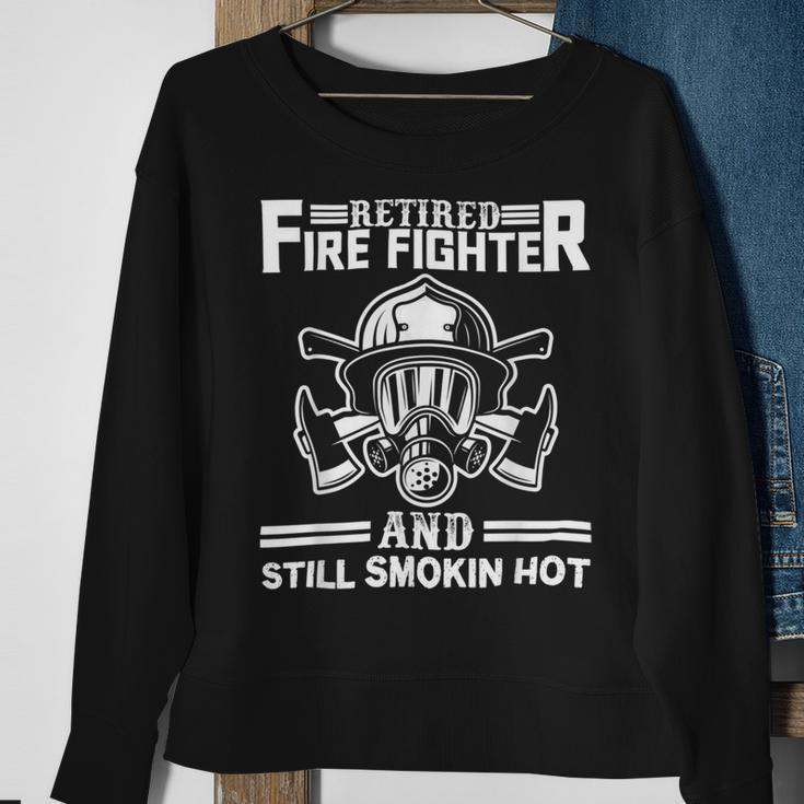 Firefighter Retired Firefighter Fireman Retirement Party Gift V2 Sweatshirt Gifts for Old Women