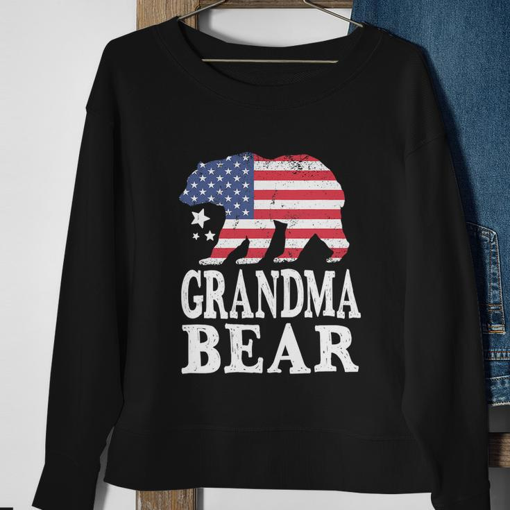 Grandma Bear Patriotic Flag Funny 4Th Of July Sweatshirt Gifts for Old Women