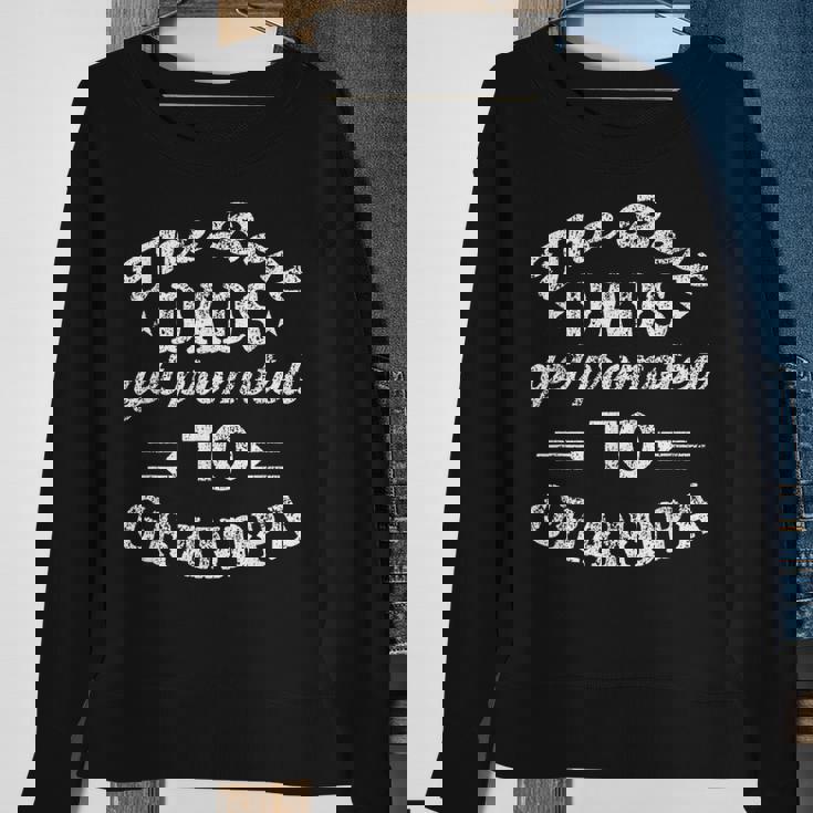 Mens The Best Dads Get Promoted To Grandpa Distressed Fathers Day Men Women Sweatshirt Graphic Print Unisex Gifts for Old Women