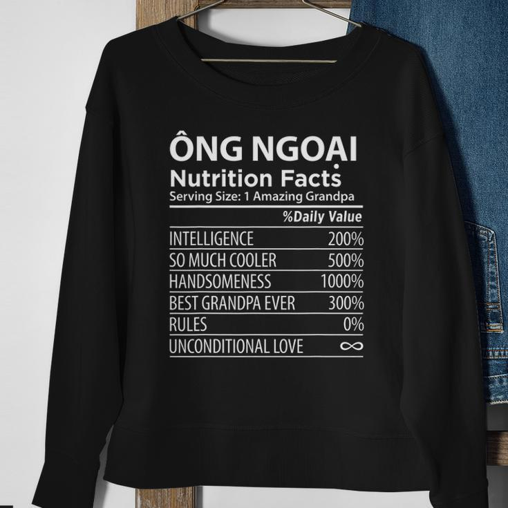 Ong Ngoai Nutrition Facts Vietnamese Grandpa Men Women Sweatshirt Graphic Print Unisex Gifts for Old Women