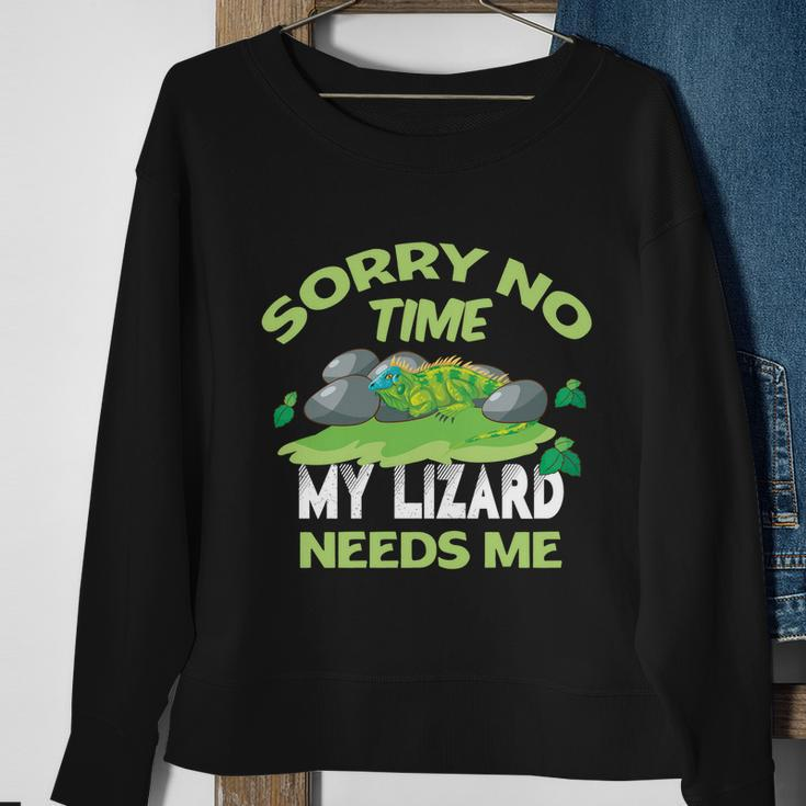 Reptile Lover Lizard Gift Sweatshirt Gifts for Old Women