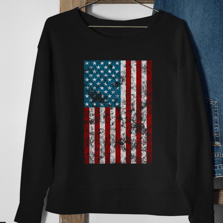 Retro Style 4Th July Usa Patriotic Distressed America Flag Cool Gift Sweatshirt Gifts for Old Women