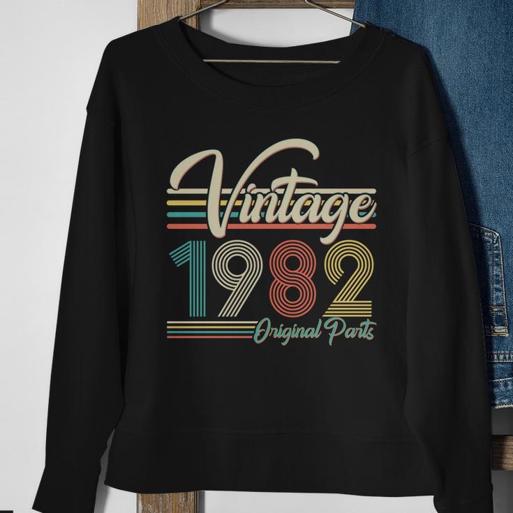 Vintage 1982 Original Parts 40Th Birthday Sweatshirt Gifts for Old Women