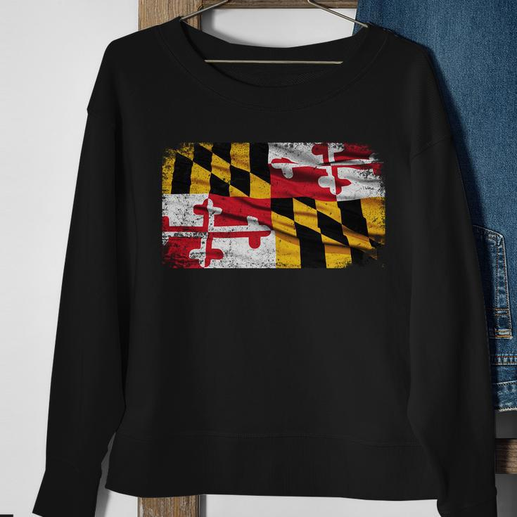 Vintage Maryland Flag Sweatshirt Gifts for Old Women