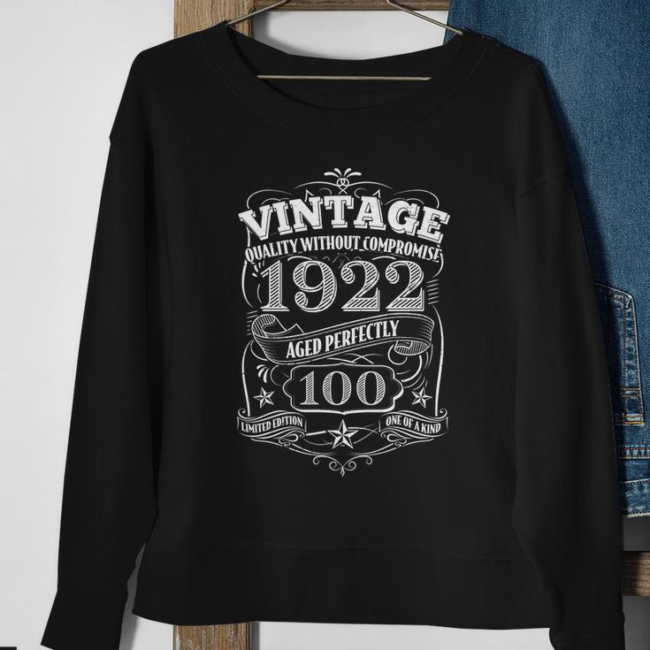 Vintage Quality Without Compromise 1922 Aged Perfectly 100Th Birthday Sweatshirt Gifts for Old Women