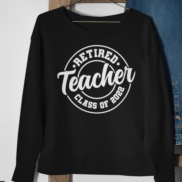 Vintage Retro Retired Teacher Class Of 2022 Retirement Gift Sweatshirt Gifts for Old Women