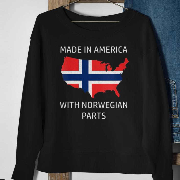 Womens Made In America With Norwegian Parts &8211 Norway And Usa Pride Sweatshirt Gifts for Old Women