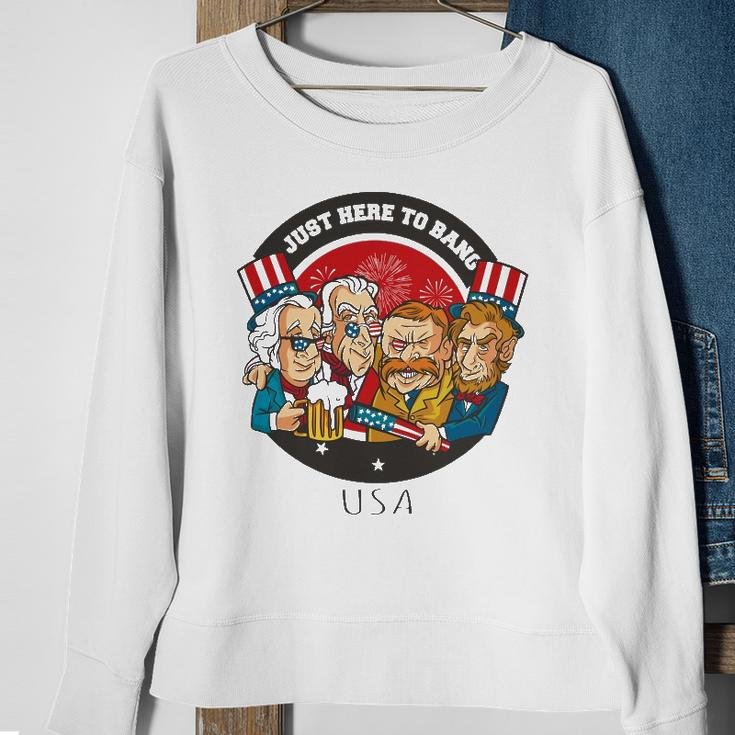 United States Of America Pride Funny George Washington Sweatshirt Gifts for Old Women