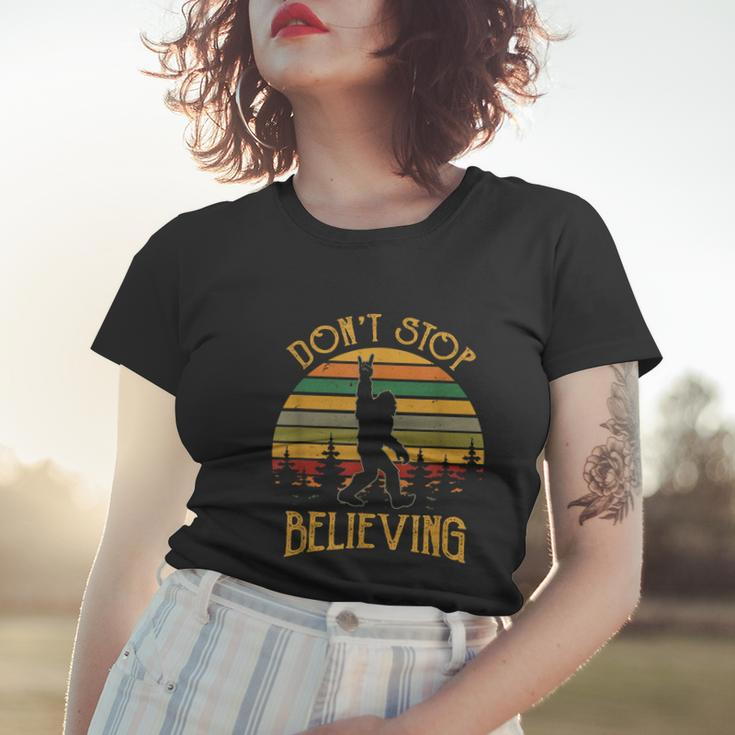 Dont Stop Believing Bigfoot Rock And Roll Retro Sasquatch Women T-shirt Gifts for Her