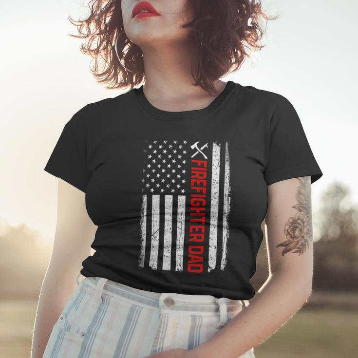 Firefighter Retro American Flag Firefighter Dad 4Th Of July Fathers Day Women T-shirt Gifts for Her