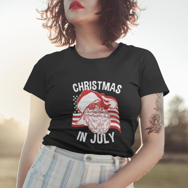 Happy Christmas In July Retro Hipster Santa 4Th Of July Women T-shirt Gifts for Her