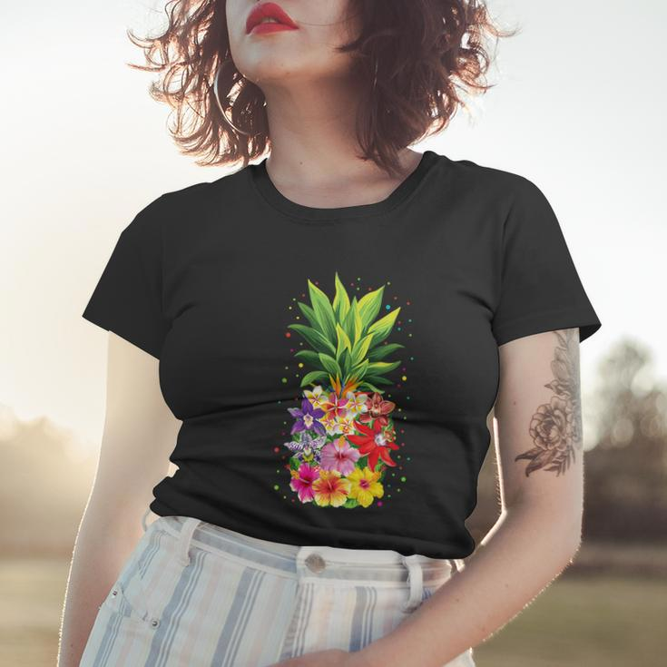 Pineapple Flowers Aloha Hawaii Vintage Hawaiian Floral Women Women T-shirt Gifts for Her