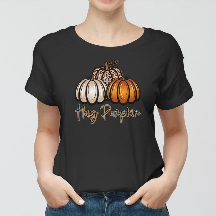 Three Pumpkins Hay Pumpkin Fall Women T-shirt
