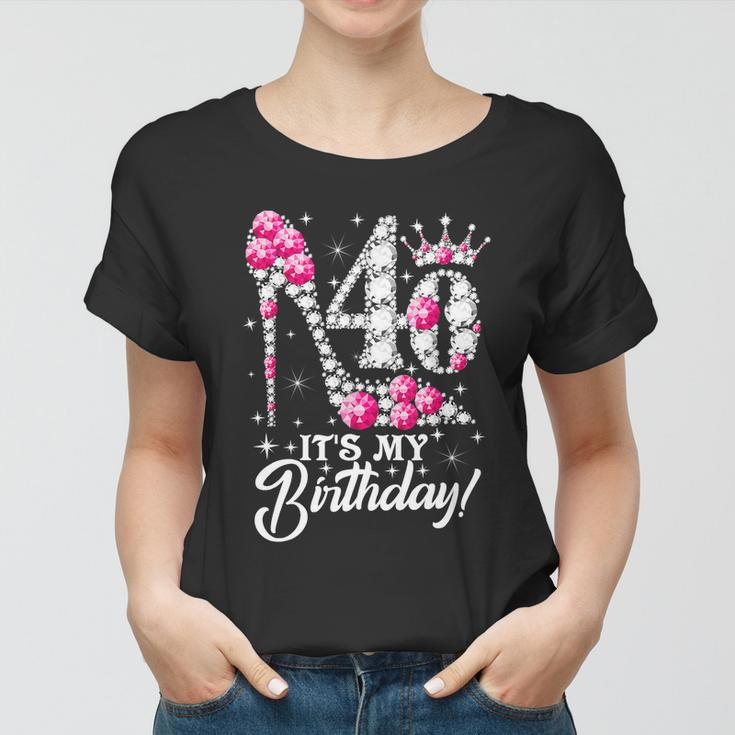 40 Years Old Its My 40Th Cool Gift Birthday Funny Pink Diamond Shoes Gift Women T-shirt