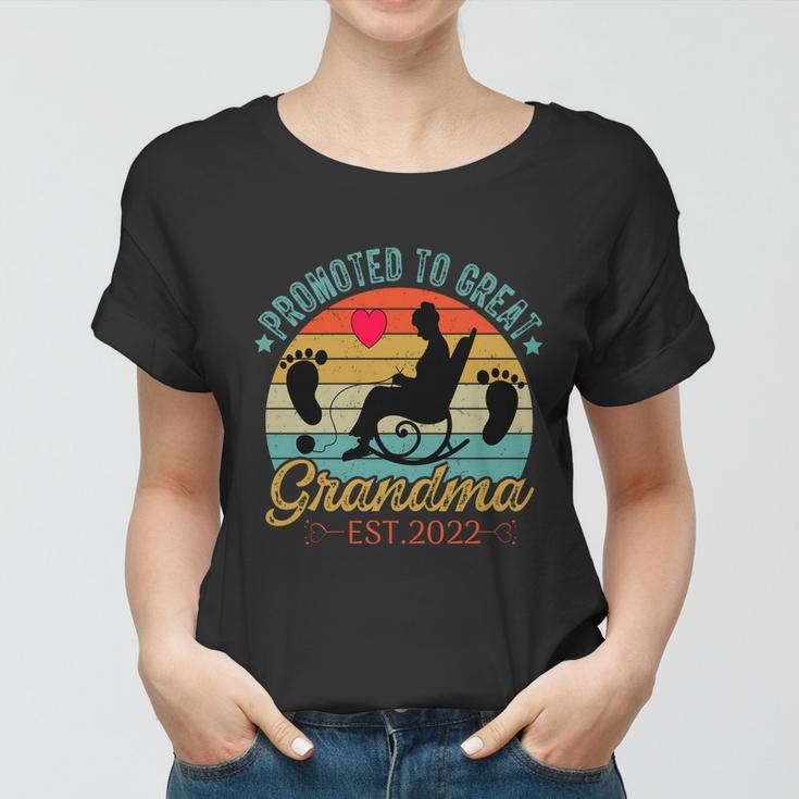 Promoted To Great Grandma Est Women T-shirt