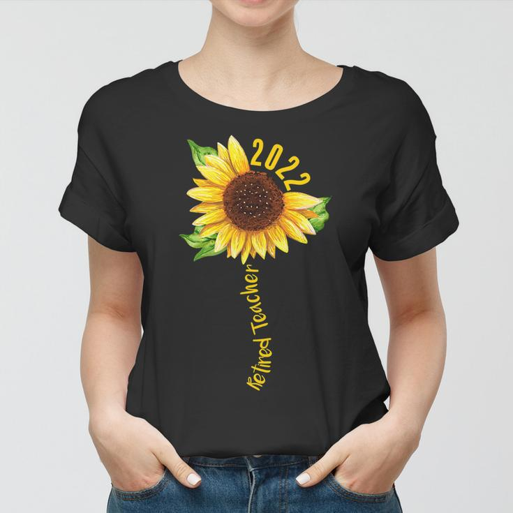 Womens Sunflower Retired Teacher Retirement 2022 Mom Mothers Day Women T-shirt