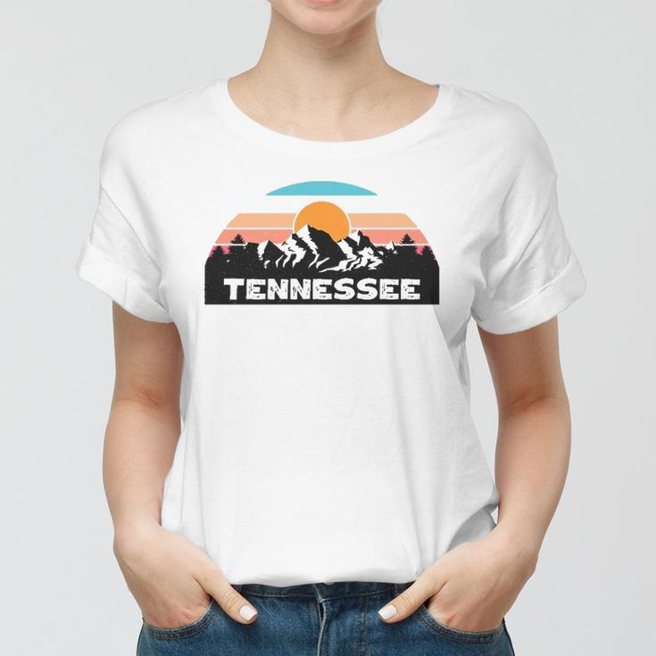 Tennessee Retro Vintage Sunset Mountain Tennessee Lovers Women T-shirt