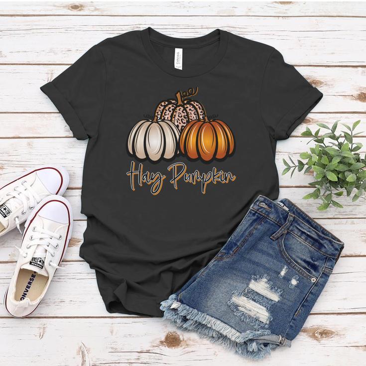Three Pumpkins Hay Pumpkin Fall Women T-shirt