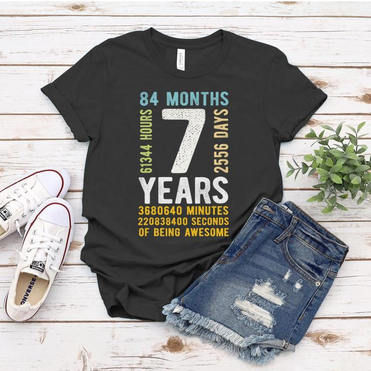 Kids 7Th Birthday Gift 7 Years Old Vintage Retro 84 Months Women T-shirt Unique Gifts