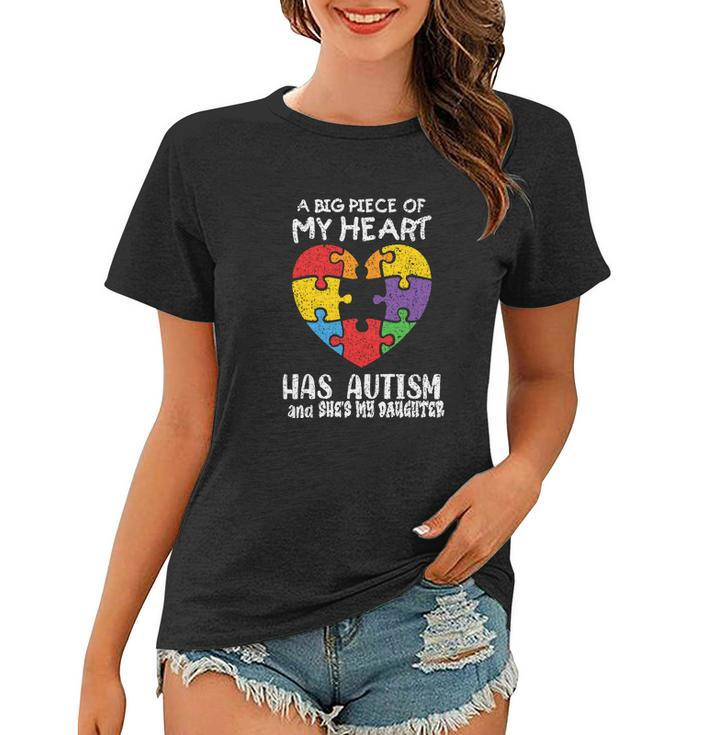 Autism Awareness Dad Mom Daughter Autistic Kids Awareness Women T-shirt
