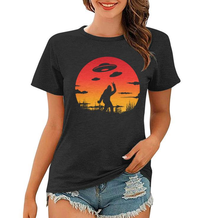 Believe Bigfoot Ufo Tshirt Women T-shirt