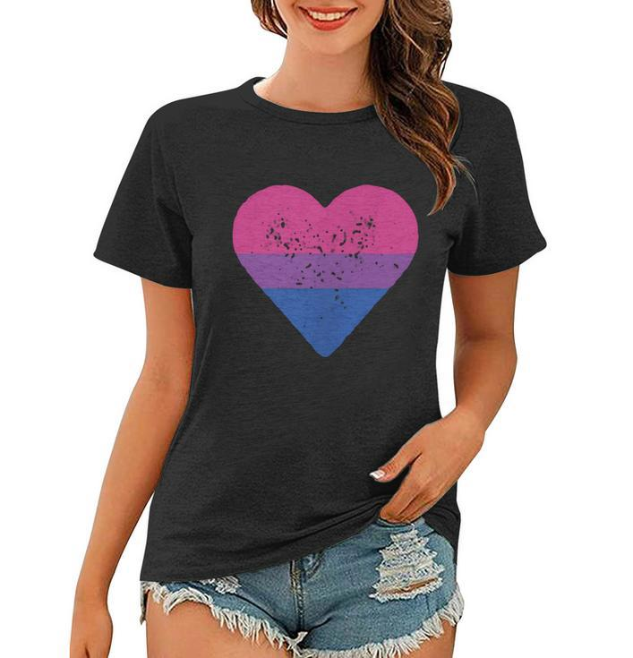 Pocket Lgbt Flag Gay Pride Rainbow Heart Lgbt Women T-shirt