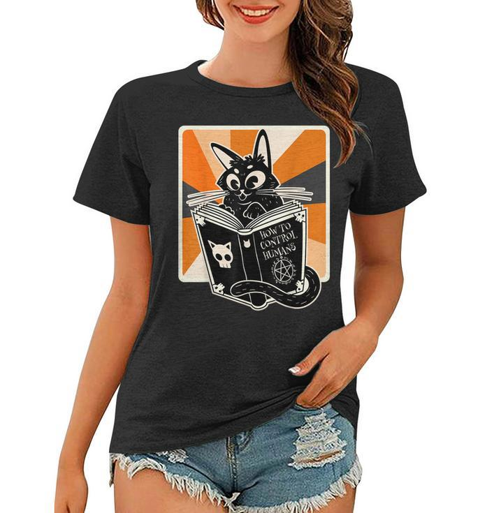 Retro Halloween Black Cat Funny Witch Book Cat Lover  Women T-shirt