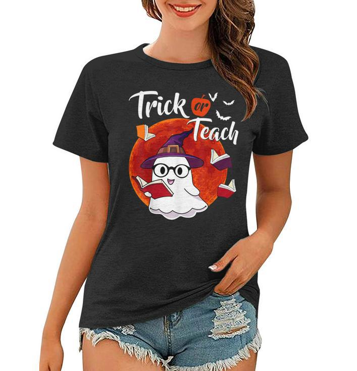 Trick Or Teach Cute Boo Witch Halloween Teacher Costume  Women T-shirt