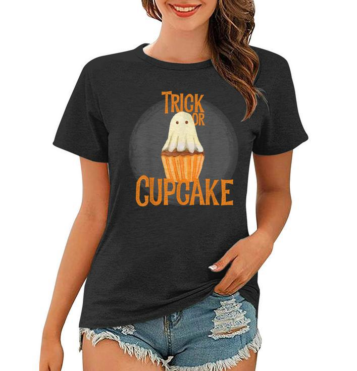 Trick Or Treat Cupcake Halloween Costume Candy Gift  Women T-shirt