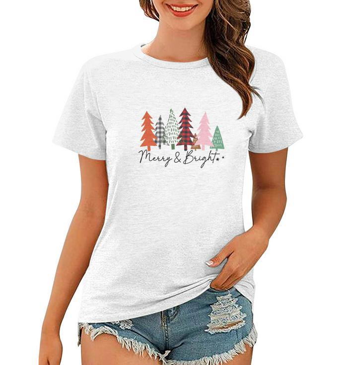 Christmas Tree Merry And Bright Retro Women T-shirt