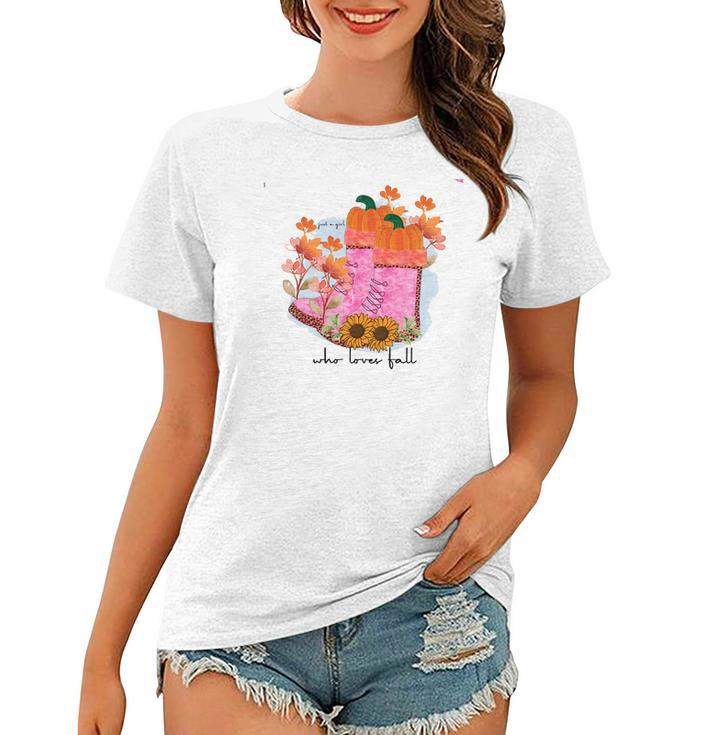 Funny Just A Girl Who Loves Fall Women T-shirt