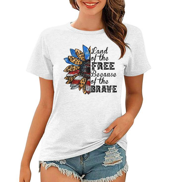 Vintage Usa Flag Sunflower  Land Free Because Brave  Women T-shirt