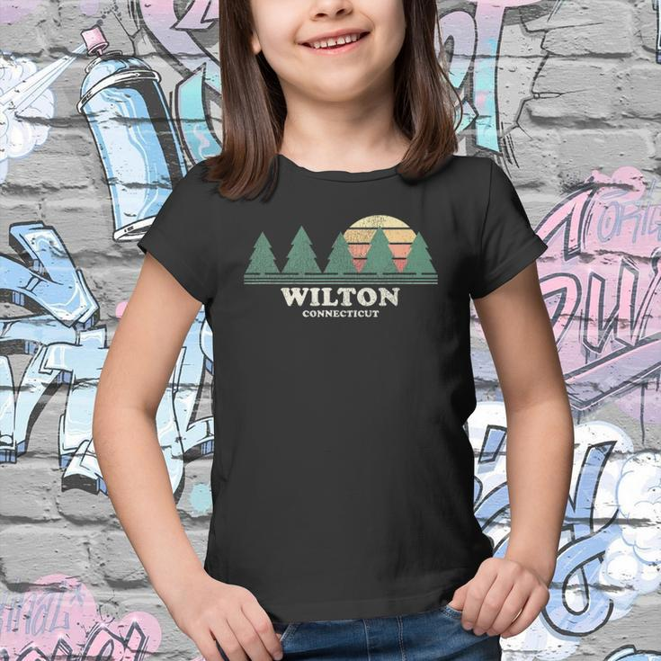 Wilton Ct Vintage Throwback Tee Retro 70S Design Youth T-shirt