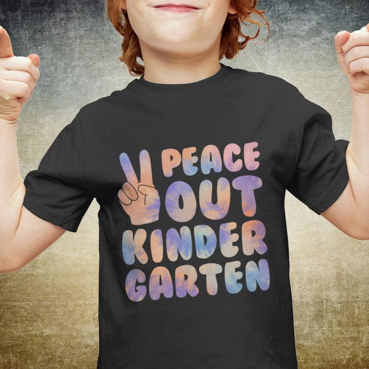 Peace Out Kindergarten Grade 2022 Happy Last Day Of School Cool Gift Youth T-shirt