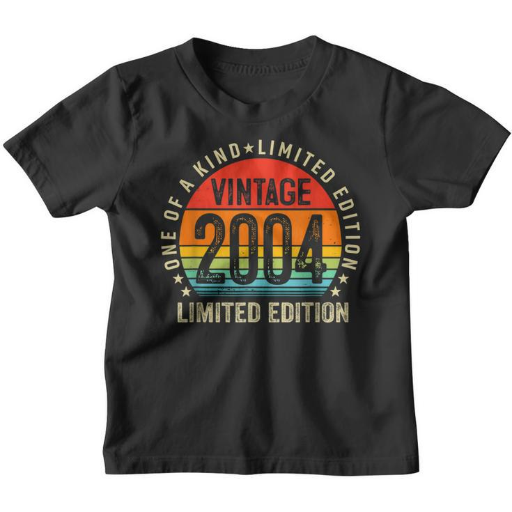 18 Year Old Gift Vintage 2004 Made In 18 18Th Birthday  Youth T-shirt