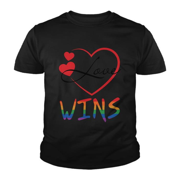 Love Wins Lgbtq Pride Garphic Pride Month Lgbt Youth T-shirt