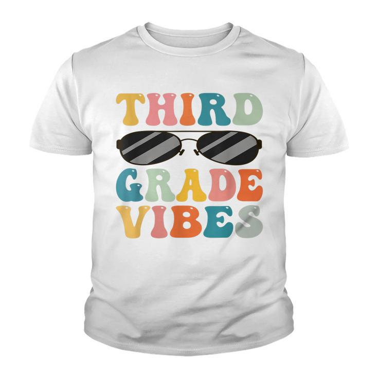 Third Grade Vibes 3Rd Grade Team Retro 1St Day Of School  V2 Youth T-shirt