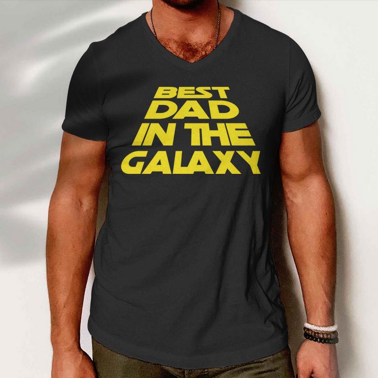 Best Dad In The Galaxy Fathers Day Tshirt Men V-Neck Tshirt