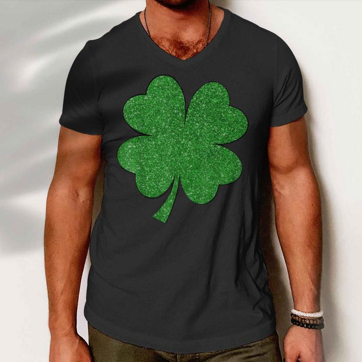 Happy Clover St Patricks Day Irish Shamrock St Pattys Day Men V-Neck Tshirt