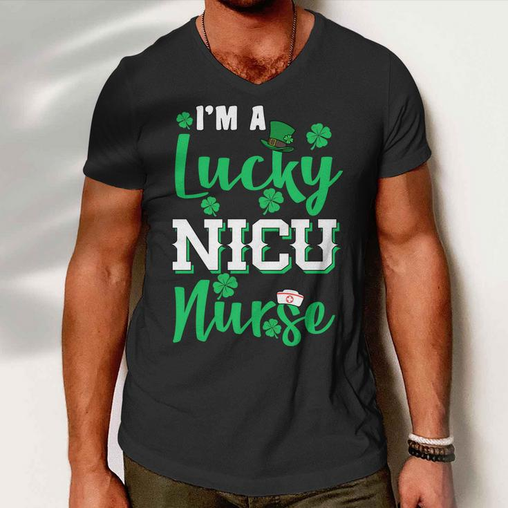 Im A Lucky Nicu Nurse St Patricks Day Graphic Design Printed Casual Daily Basic Men V-Neck Tshirt
