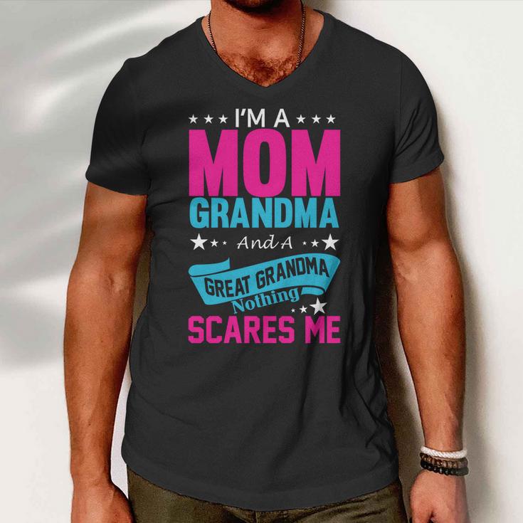 Im A Mom Grandma And A Great Grandma Funny Men V-Neck Tshirt