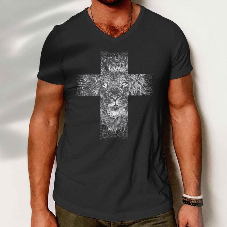 Lion Cross Men V-Neck Tshirt