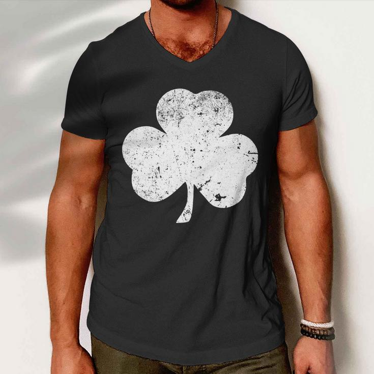 Retro Vintage Irish Distressed Shamrock St Patricks Day Men V-Neck Tshirt