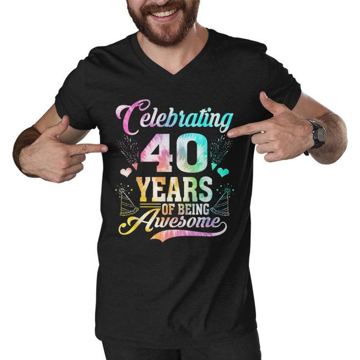 40 Years Of Being Awesome 40 Years Old 40Th Birthday Tie Dye  Men V-Neck Tshirt