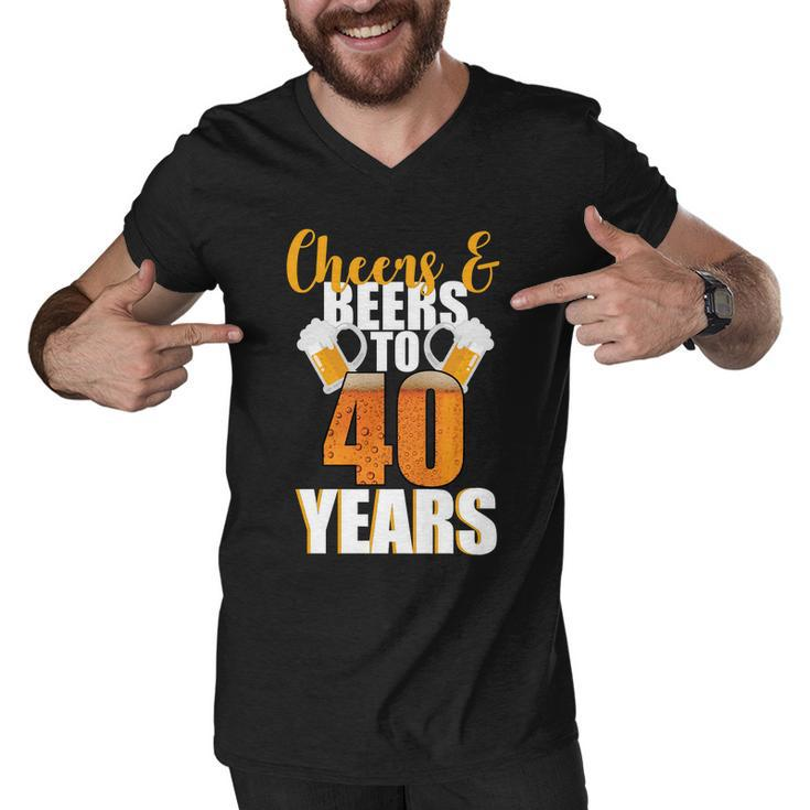 40Th Birthday Cheers & Beers To 40 Years Men V-Neck Tshirt