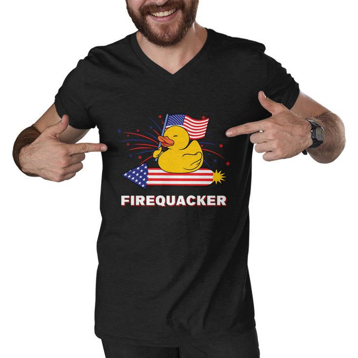 4Th Of July Usa Patriotic Firecracker Rubber Duck Men V-Neck Tshirt