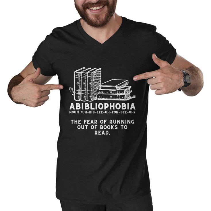 Abibliophobia Cool Gift Funny Reading Bookworm Reader Gift Men V-Neck Tshirt