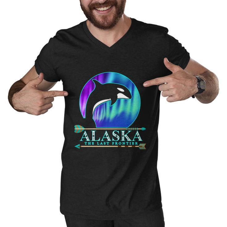 Alaska State Pride Alaska Northern Lights Alaskan Orca Whale Men V-Neck Tshirt